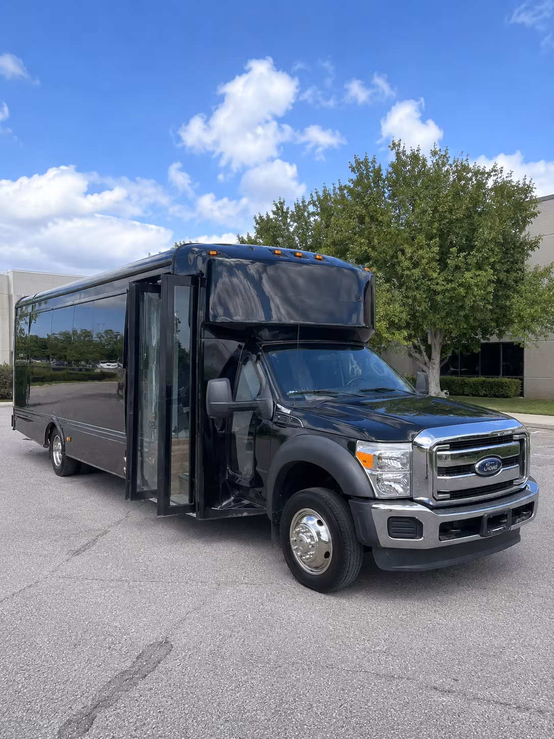 Boulder Homecoming & Prom Party Bus Rentals