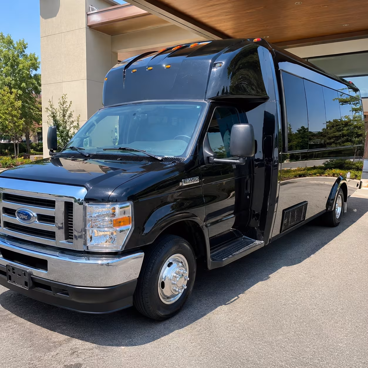 Boulder Prom & Homecoming Transportation onboard seating