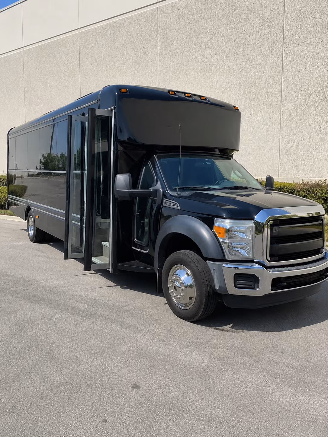 Westminster Homecoming & Prom Party Bus Rentals